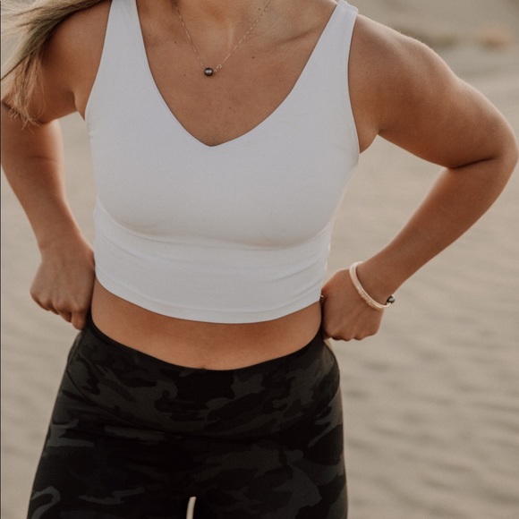 Kipuni Crop Top (White and/or Black) - Picture 4 of 7